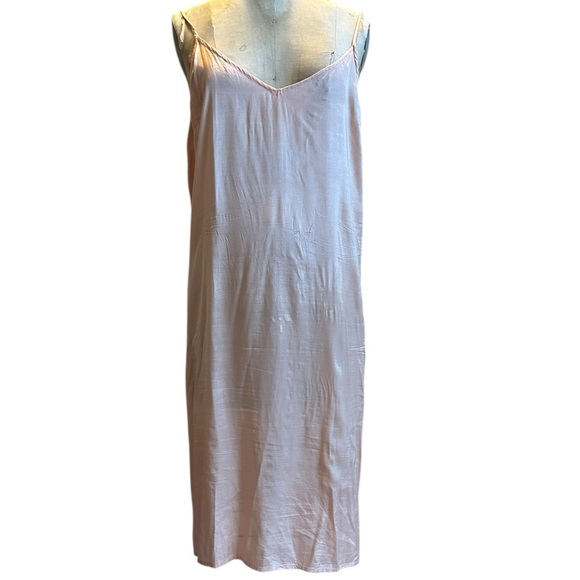 Tolani Sheer Floral Embroidered Maxi Dress With Midi lining in pink Size XL EUC - Picture 8 of 9